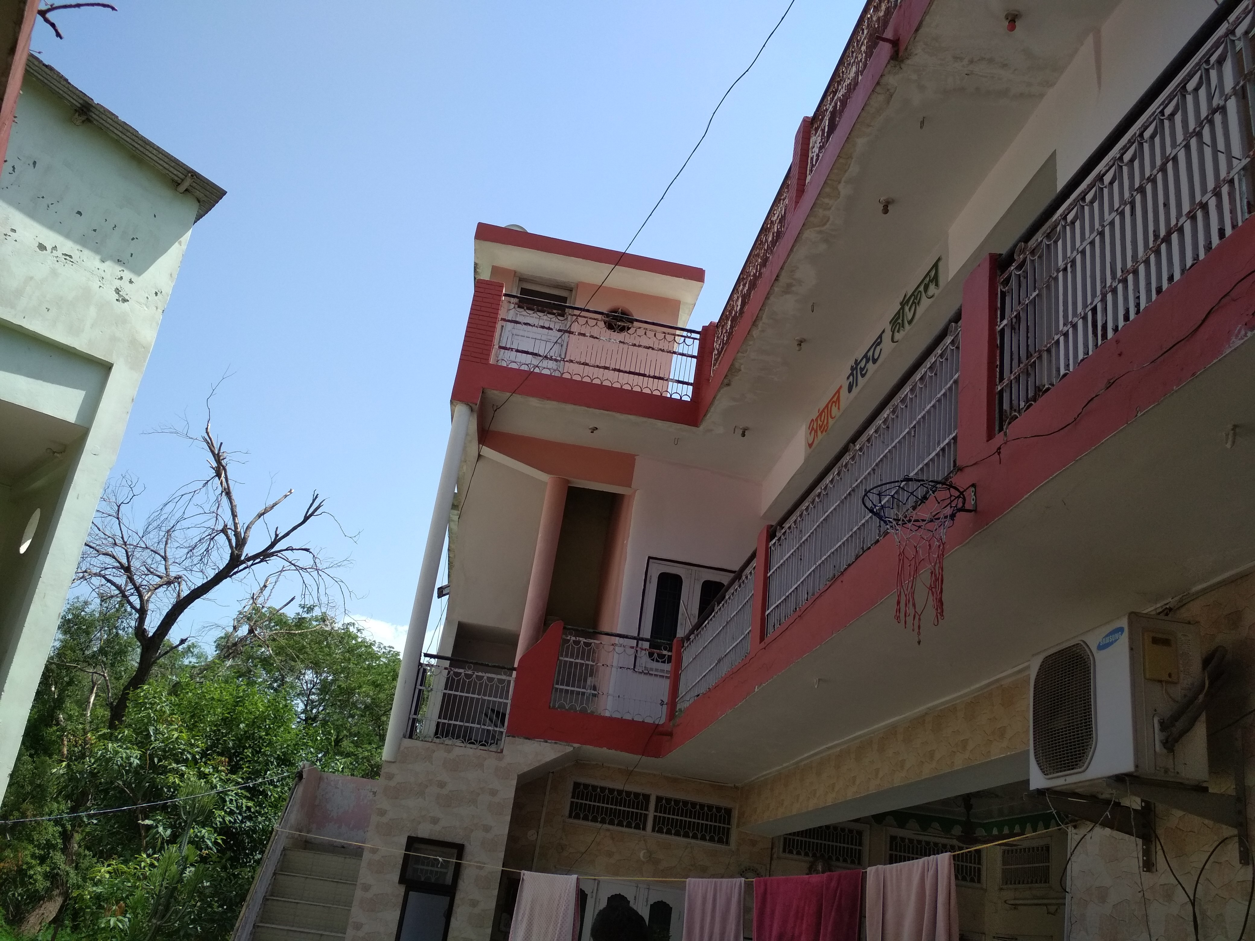 ANSHUL GUEST HOUSE - Tap to explore photos