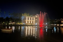 Palm Aqua Resorts and Spa, Shantiniketan