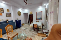 Mangos Homestay Unit 1, Varanasi