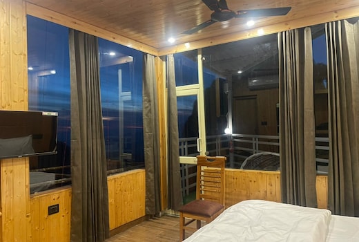 The pine room cottage