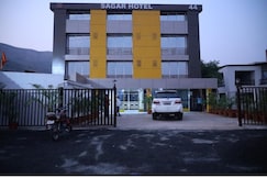 Sagar Hotel Veg Restaurant and Lodging, Lonavala