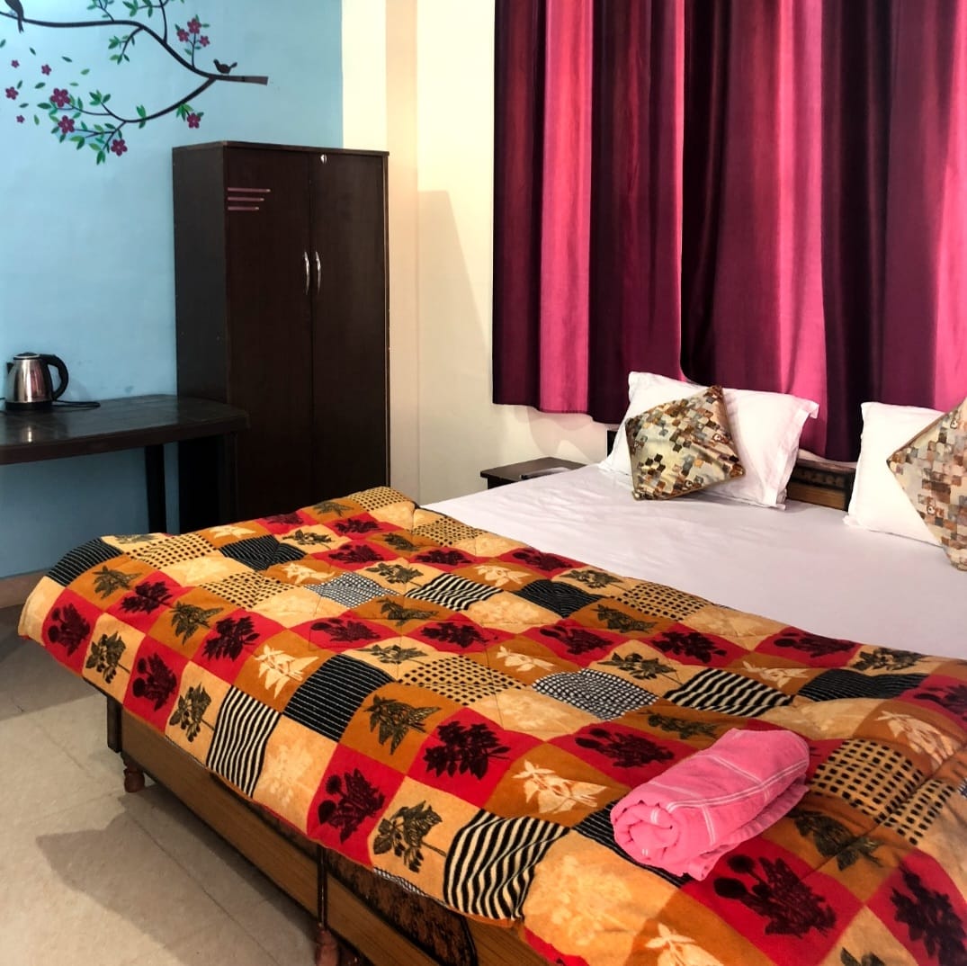 Mayank Homestay in Bir - Tap to explore photos
