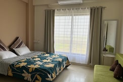 Rosemarys Nest - by the River, Guwahati