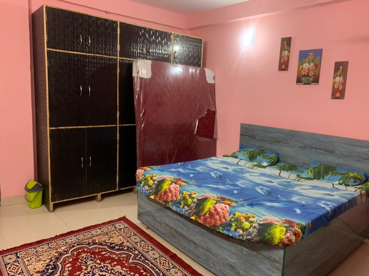 Shivansh Guest House - Tap to explore photos