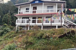 MOUNTAIN ESCAPES HOMESTAY, Kalimpong