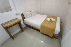SHRI LODGING, Ulhasnagar
