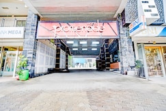 Townhouse Oak Cihampelas Near Ciwalk Formerly Promenade Hotel, Bandung