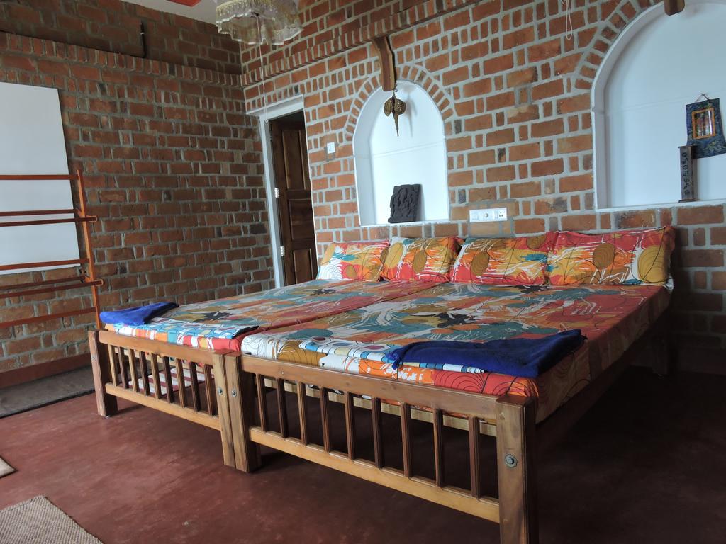 Ashtamudi Villas - Tap to explore photos