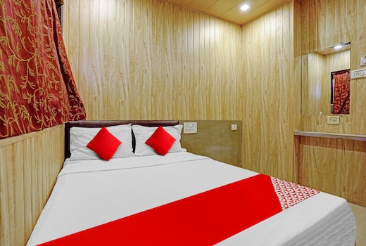 Hotel Yatri Inn Vashi Navi Mumbai