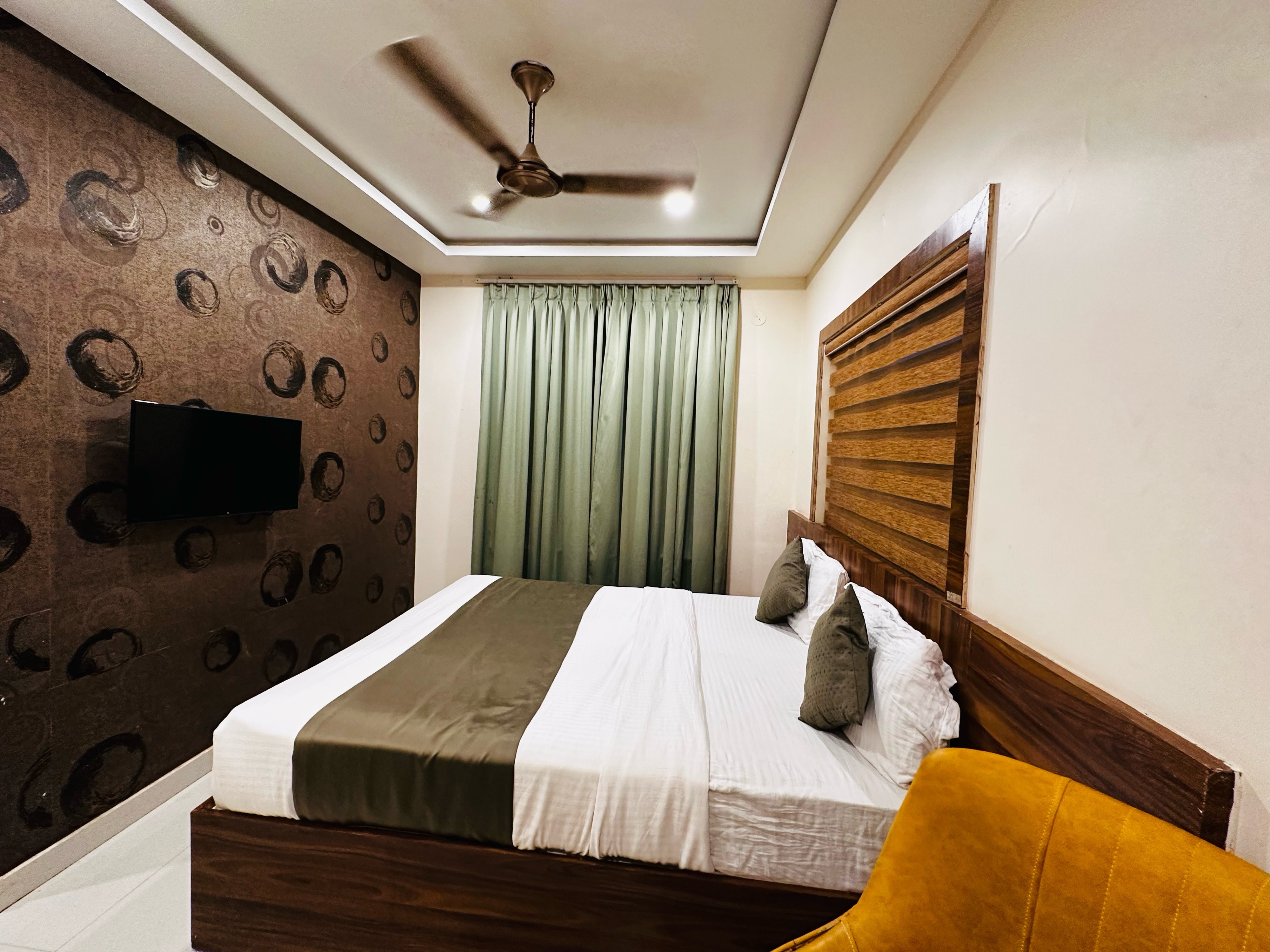 Sagar Regency - Tap to explore photos