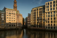 The Nikolai Hamburg-Leonardo Limited Edition, Hamburg