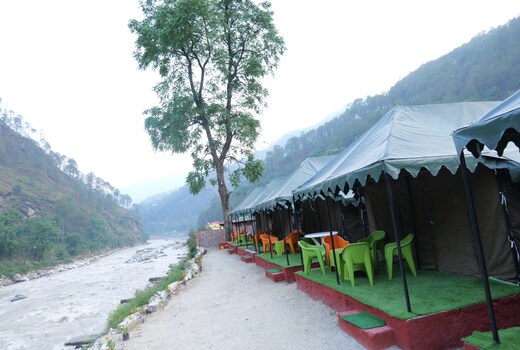 Hill dew camps