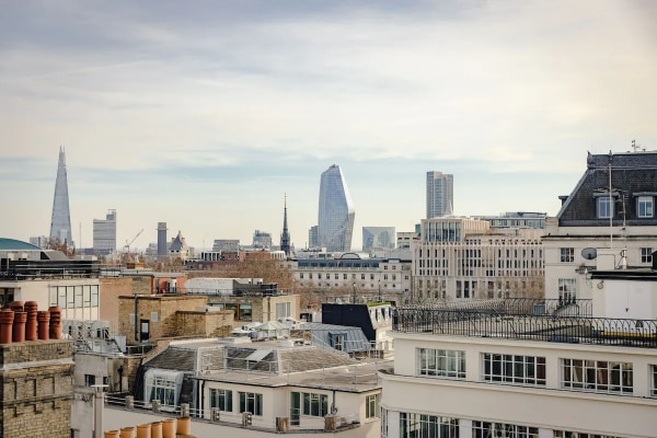Loscar London Hotel - Tap to explore photos