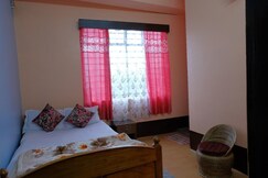Down Town Homestay, Lataguri
