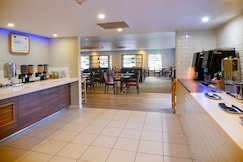 Holiday Inn Express WARWICK - STRATFORD-UPON-AVON, Warwickshire