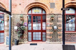 OYO The Arch, Wembly Stadium,  London