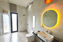 Cozy Farm retreat Open Field Staycation, Sonipat