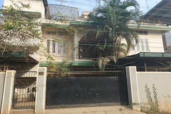 Akaay D Homestay, Guwahati