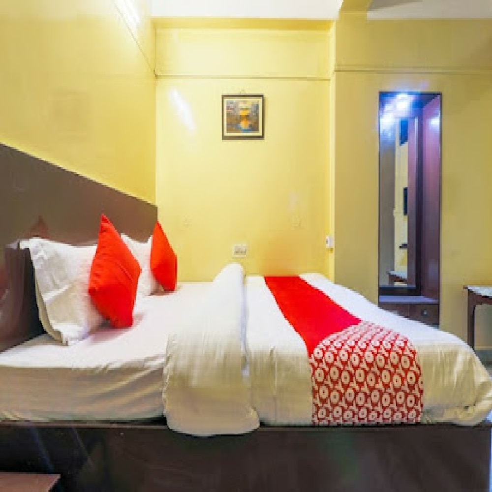 Hotel Abhijat - Tap to explore photos