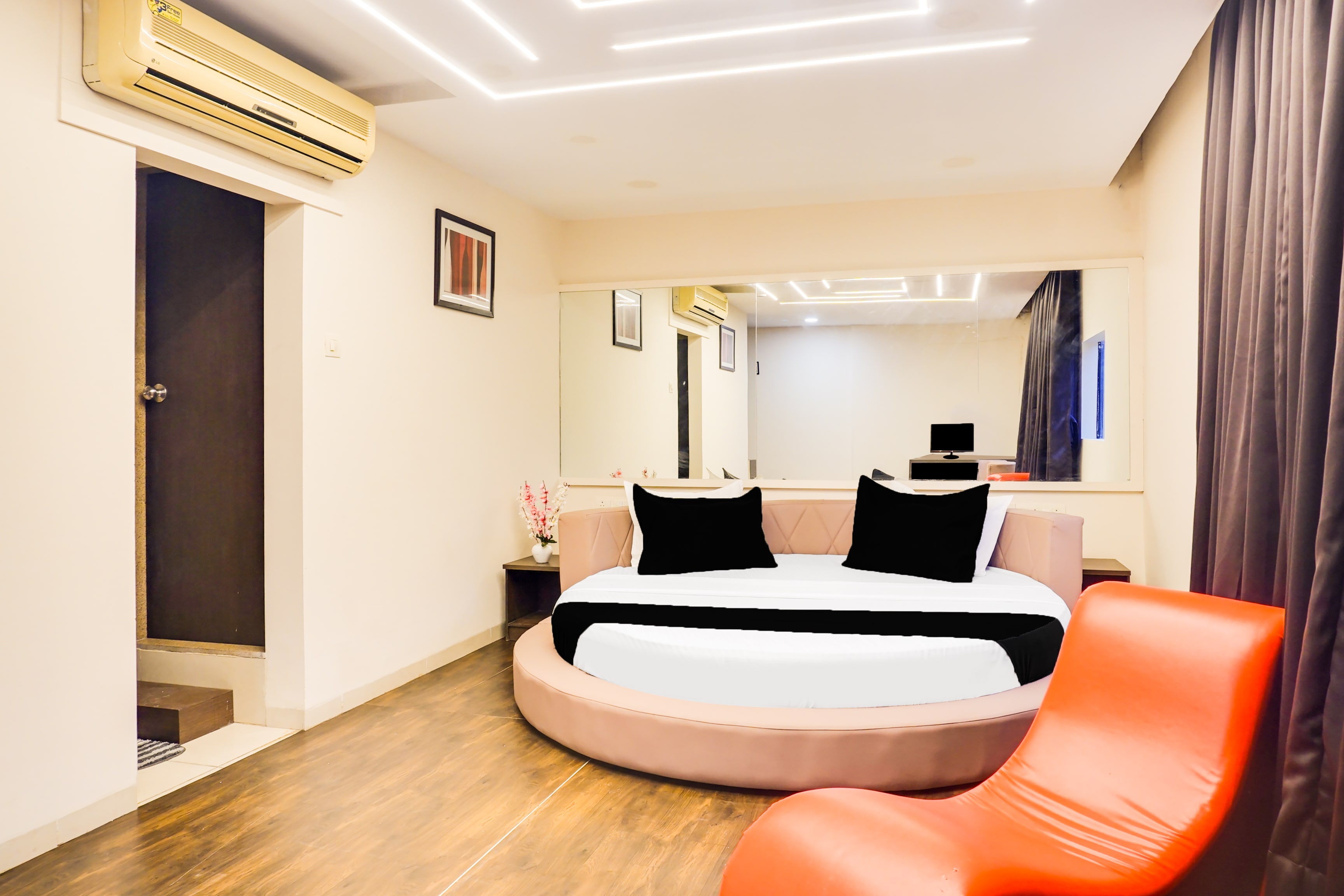 Hotel O Aundh Stay - Blacklisted - Tap to explore photos
