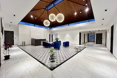 Hotel Kingdom Suites, Bangalore