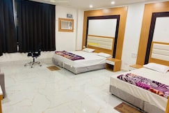 Hotel Gayatri Palace, Mirzapur