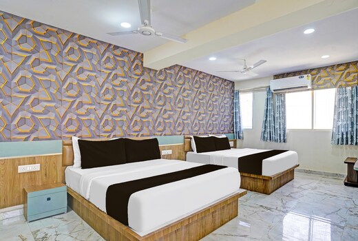 Hotel O N R