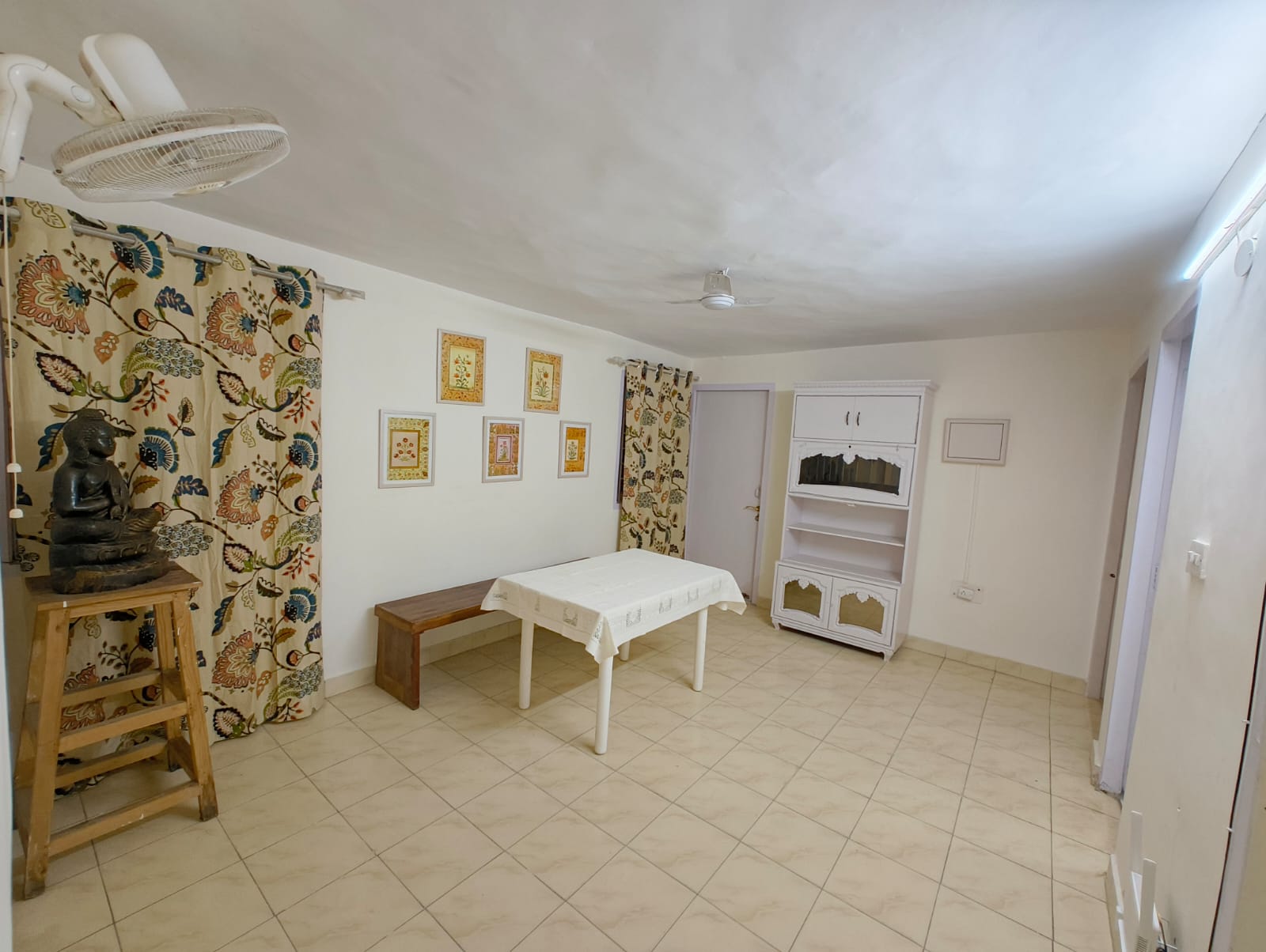 CASAKUVERA HOMESTAY - Tap to explore photos