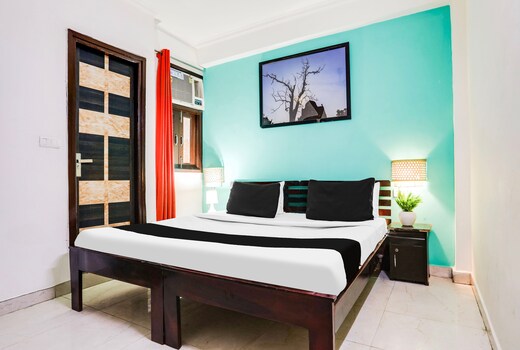 Hotel O KD Plaza 6