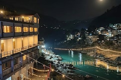 Hotel River Bank, Kotli