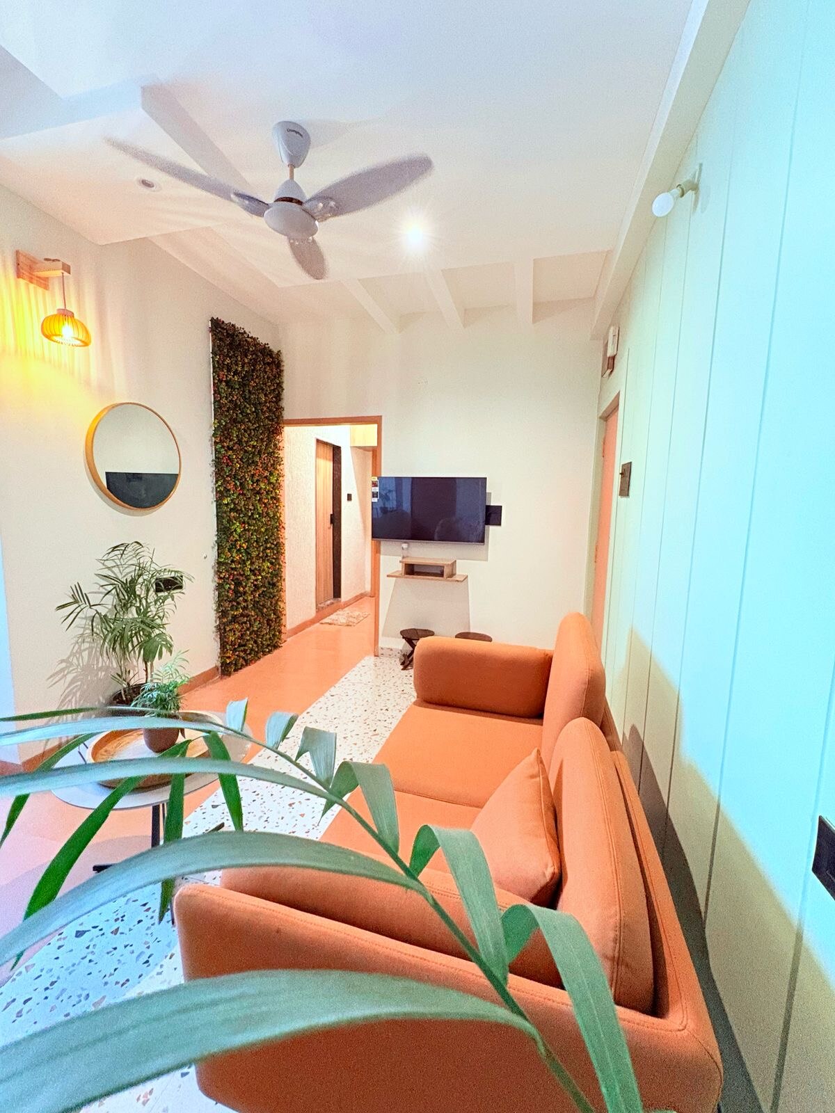 Hideaways Homestay - Tap to explore photos