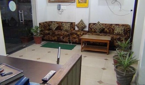 Hotel Ajmera