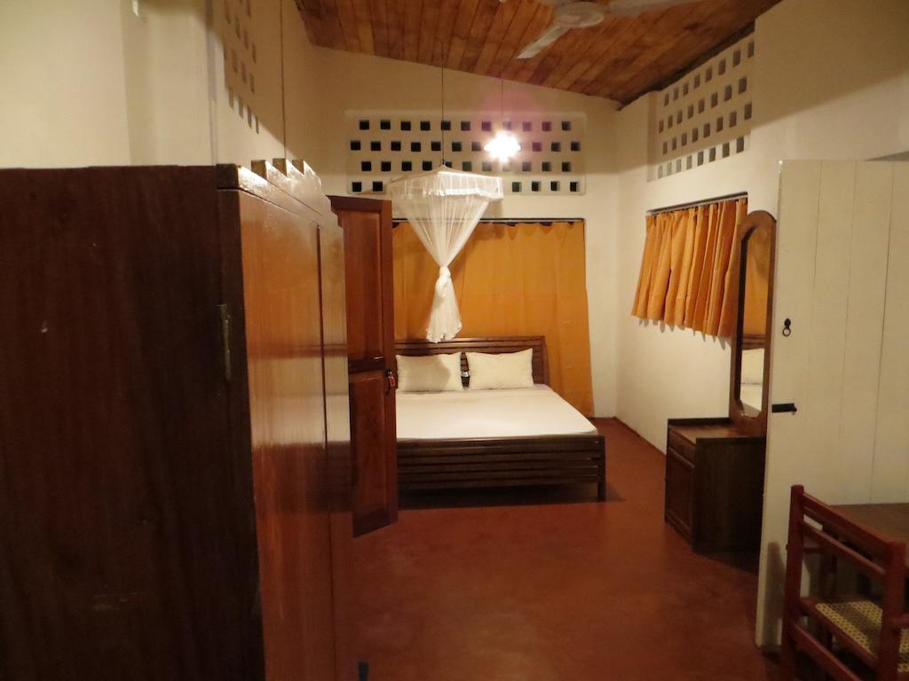Atapattu Walauwa Galle Guest House Price Address Reviews - 