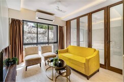Stylish Como Studio w Wi Fi Kitchen Parking, Mumbai