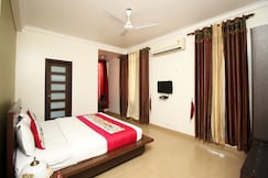 Collection O Sakshi, Manesar