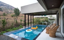Swimming Pool 1