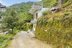 Valley Trail Entire Mountain Cottage 6 8 Guest, Mussoorie
