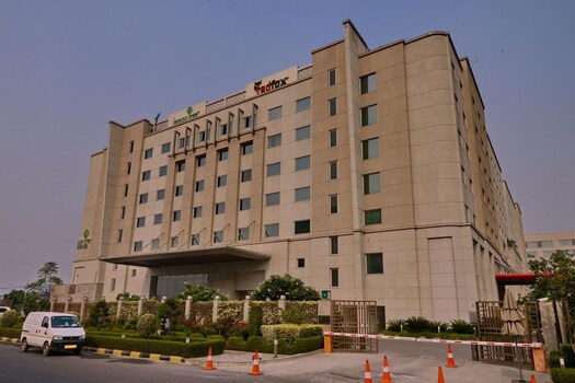 Red Fox Hotel Delhi Airport Delhi Inr 715 Off 5 8 2 2