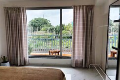 Tulip Apartments in Khar W, Mumbai