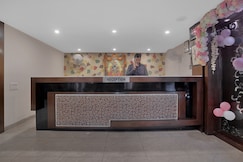 Super Townhouse Divya Palace, Indore