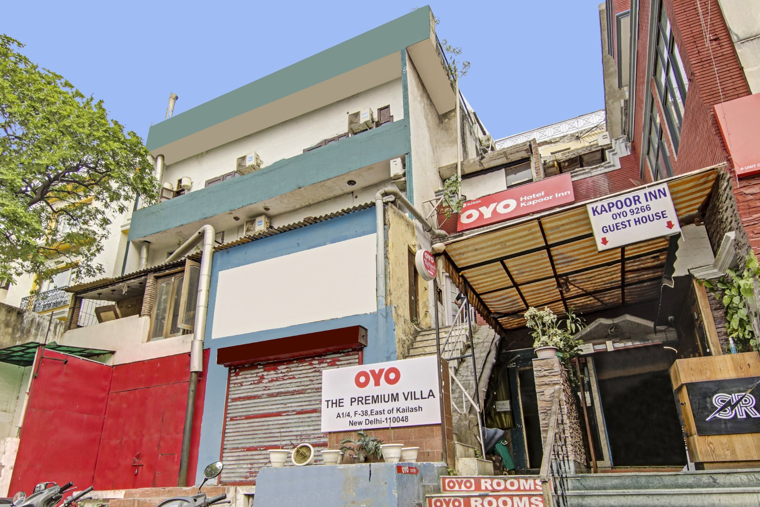 Flagship Greater Kailash Delhi - Tap to explore photos