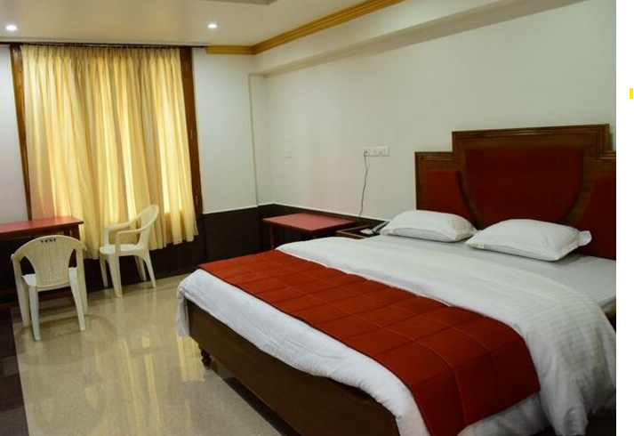 Hotel chembiyan - Tap to explore photos