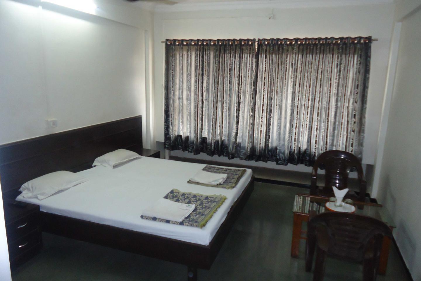 STANDARD Non Ac Room 1