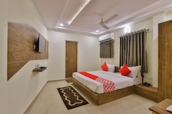 Hotel The S.G, Ahmedabad