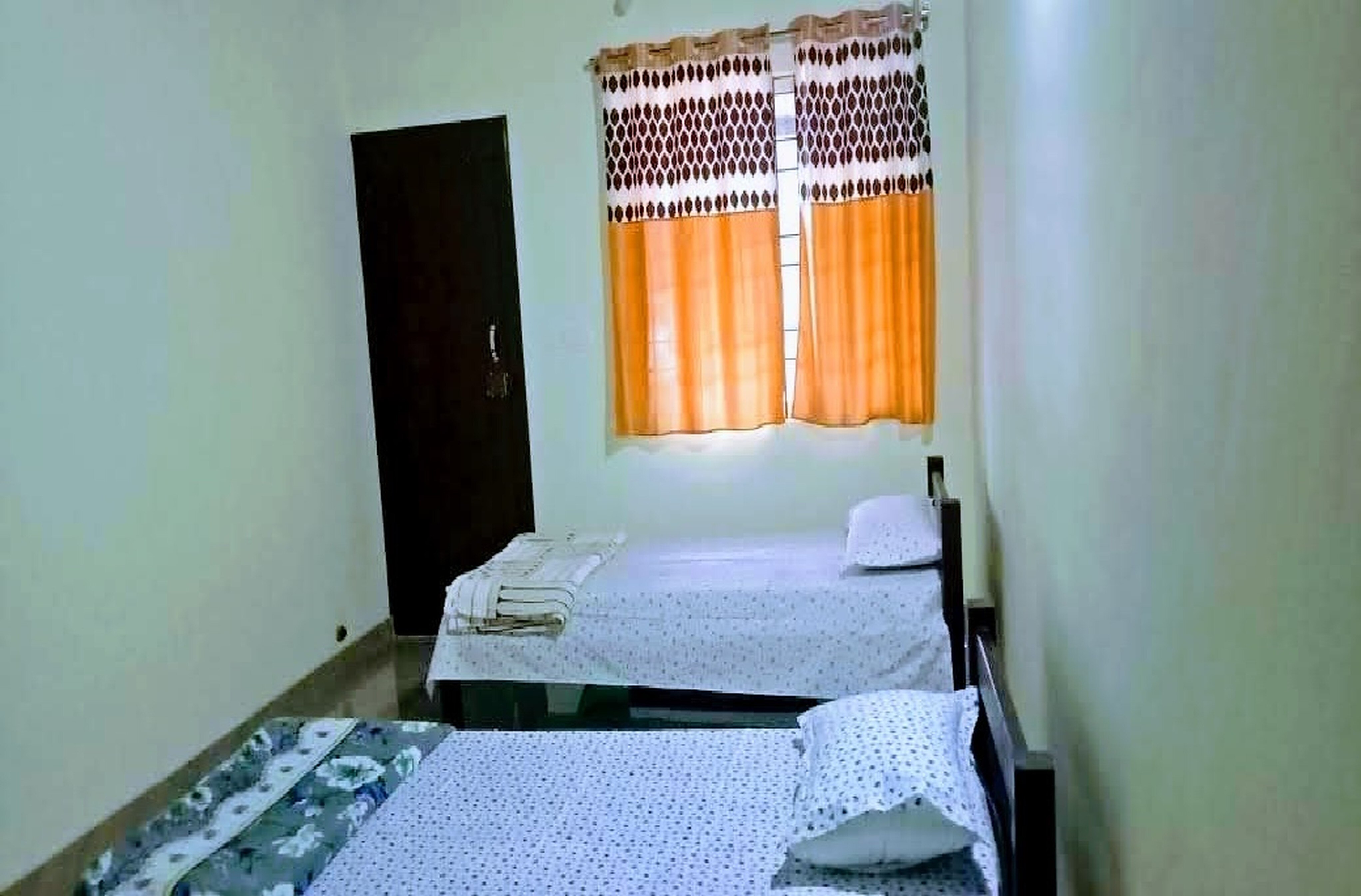 Pallavi Homestay - Tap to explore photos