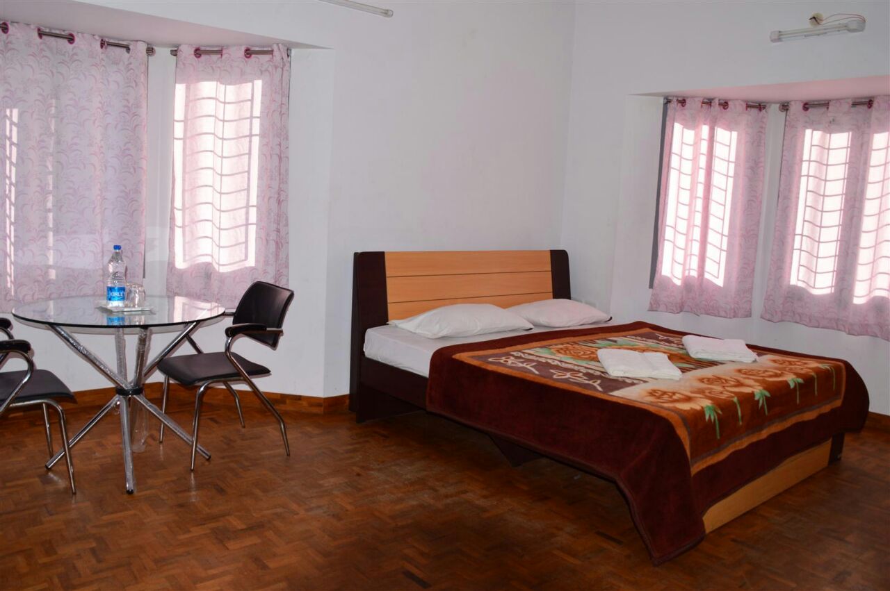 Kodai Relax Homes - Tap to explore photos