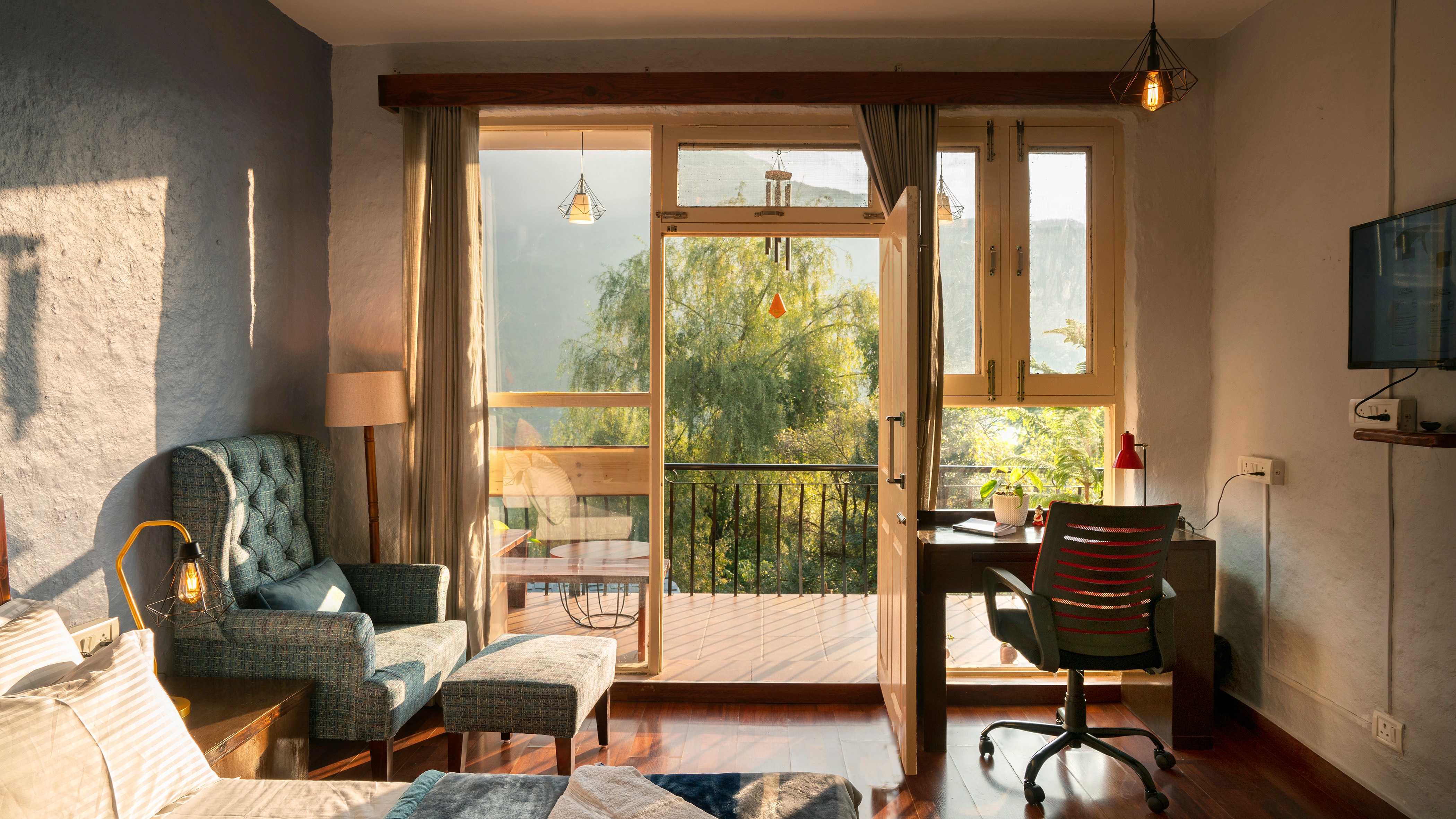 Eco Luxury Apartment - With Sunrise View - Tap to explore photos