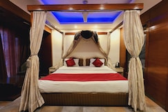 Hotel Himshri Mall Road by Ovata, Mussoorie, Mussoorie