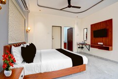 Super Townhouse Chakan Corporate Homestay Formerly New Royal Inn, Wadgaon