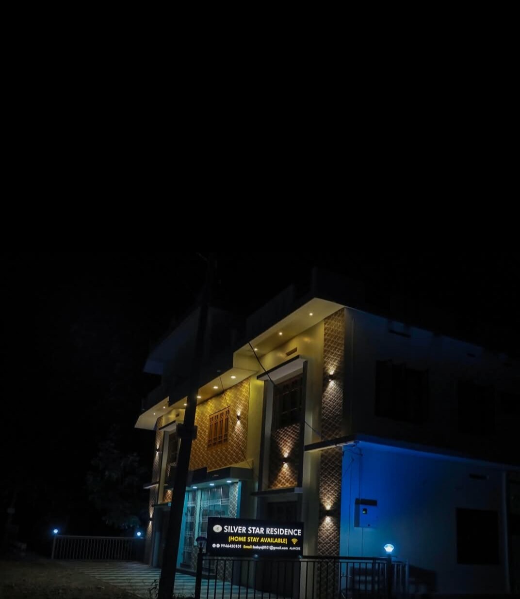 Silver Star Homestay - Tap to explore photos